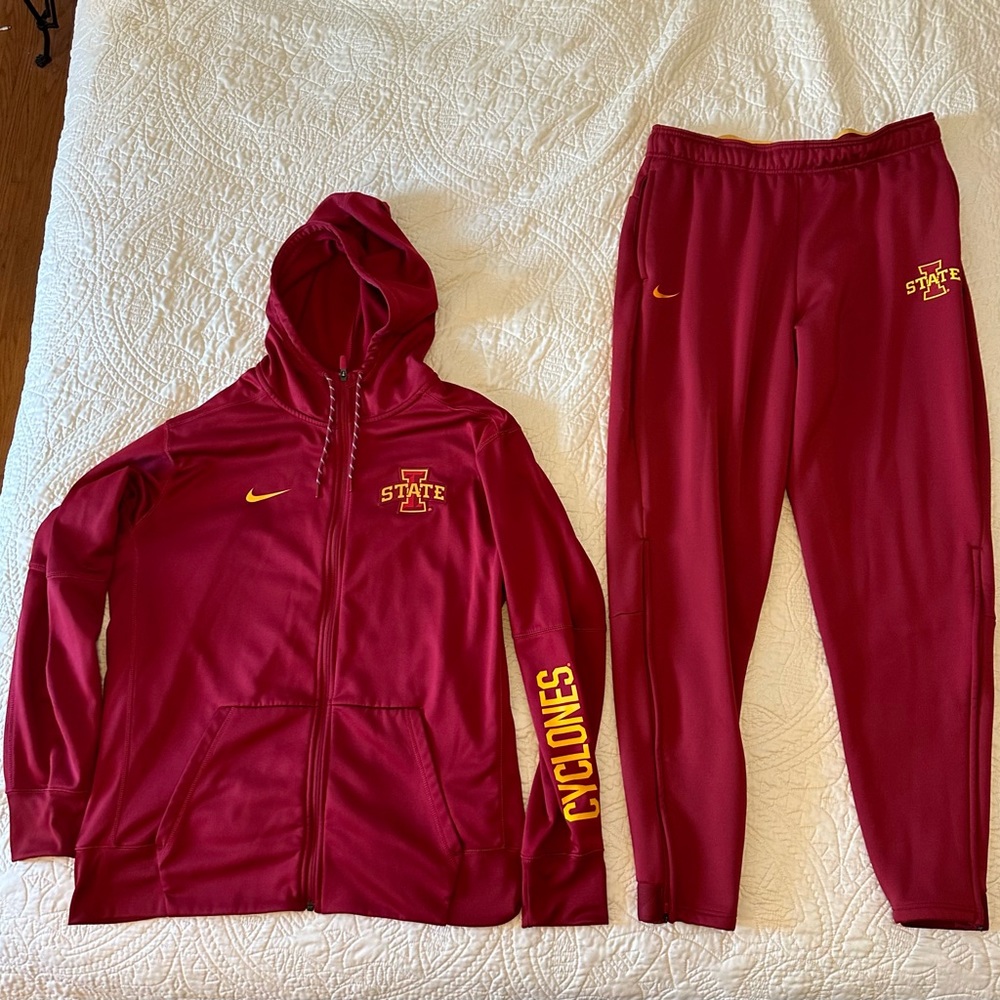 Iowa State Nike Drifit zip up hoodie(XL) and pants(L).